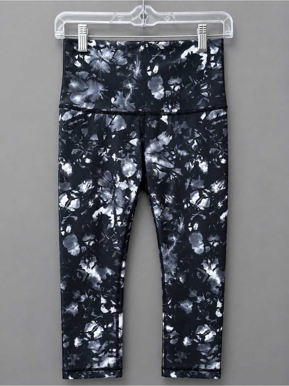 Lululemon Size 6 Wunder Under Crop Hi-Rise Dusk Tie Dye Leggings